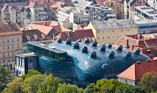 未來(lái)主義風(fēng)格的建筑—格拉茨美術(shù)館(Kunsthaus Graz)裝修設(shè)計(jì)