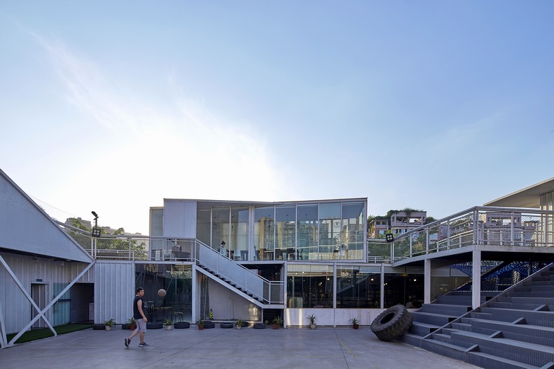 成都黑匣子運動館 合什建筑&樸詩建筑